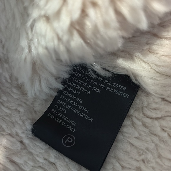 Sam Edelman Cream Shearling Vest - faux suede - size small - Picture 3 of 5